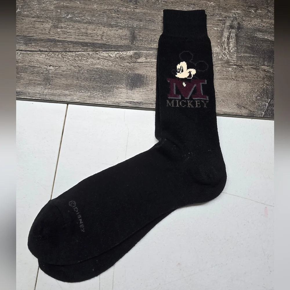 New Mickey & Co Socks Mickey‎ Mouse Size 9-11 Black Walt Disney Parks Land